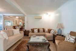 Coronation Road (D10), Detached #576933671